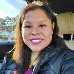 Meet your Posher, Deona